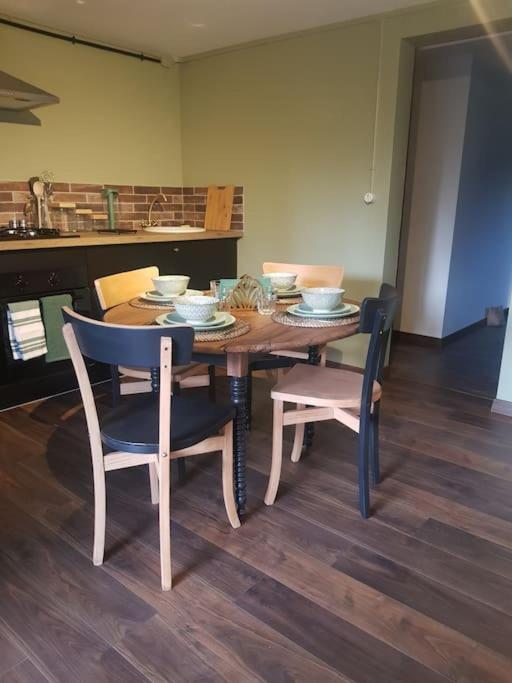 L'Experience Brocandbric Amboise Luaran gambar